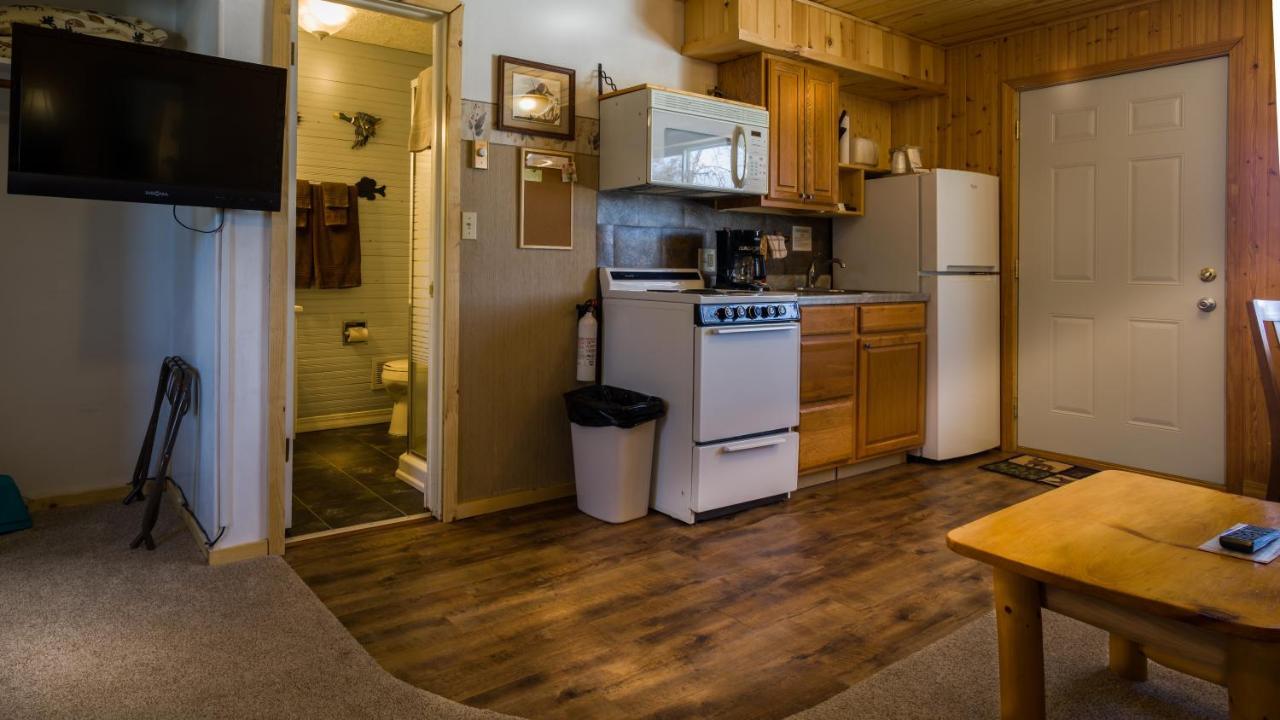 Curriers Lakeview Lodge Rice Lake Zimmer foto